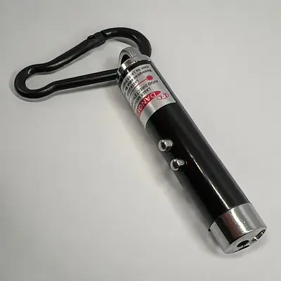 Лазерная указка с фонариком основное изображение