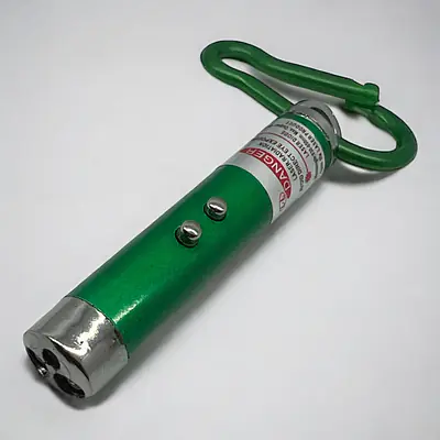 Лазерная указка с фонариком основное изображение